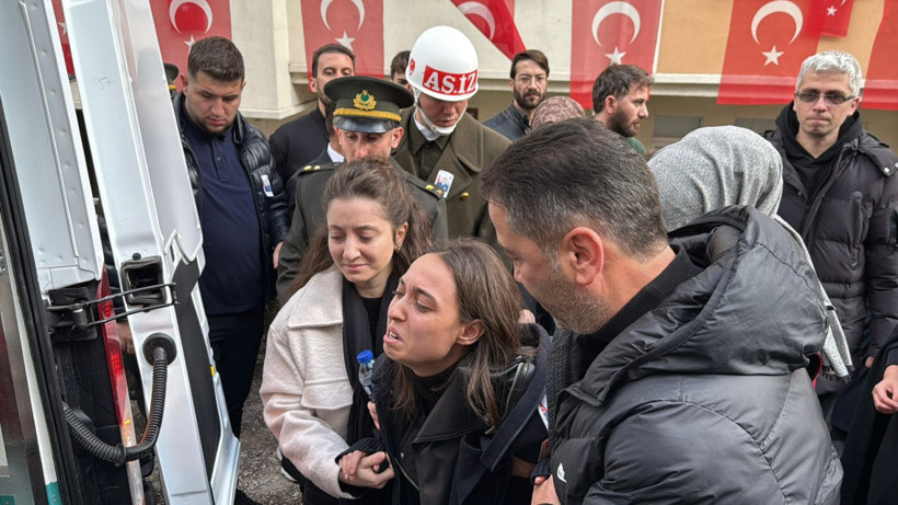 Türkiye’nin 20 evladı için gözyaşı sel oldu - Resim : 6