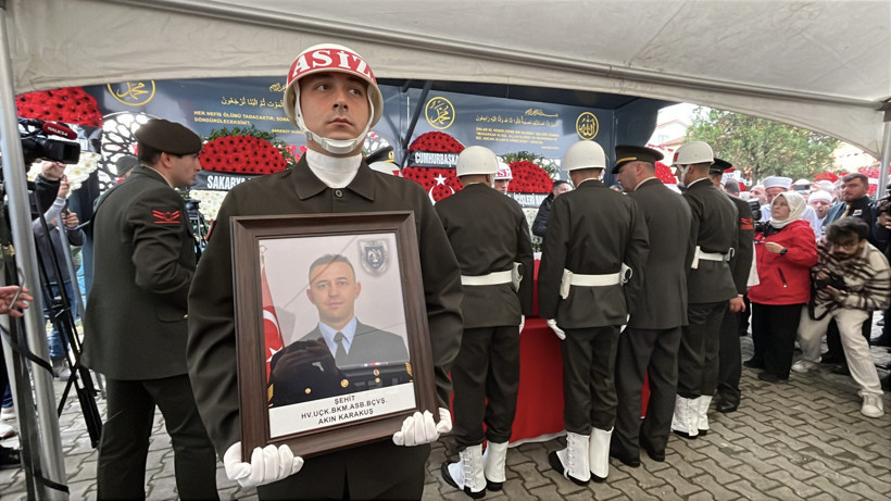 Türkiye’nin 20 evladı için gözyaşı sel oldu - Resim : 25
