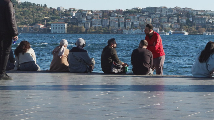 İstanbul'da güneşli havayı fırsat bilenler sahilleri doldurdu - Resim : 1