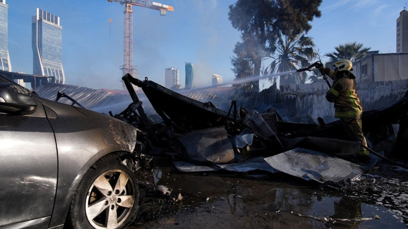 İzmir’de şantiye yangını - Resim: 6