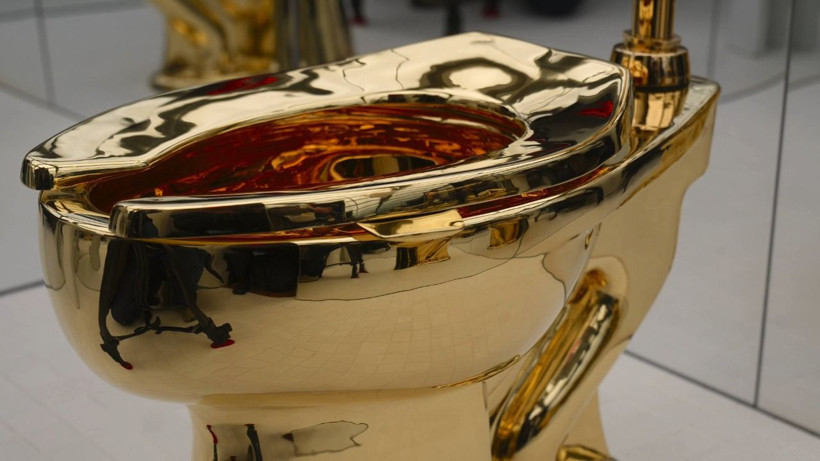 Altın klozet 'America' satışa çıkarılıyor - Resim: 5