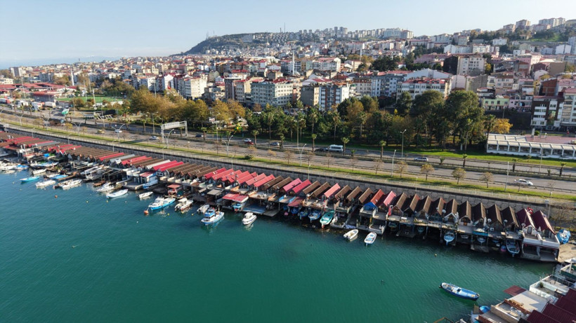 Limandaki villalar: Tapusu yok ama milyonlara satılıyor - Resim: 7