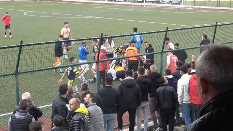 Futbolcunun hayatını hakem kurtardı: Sağlık skandalı - Resim : 1