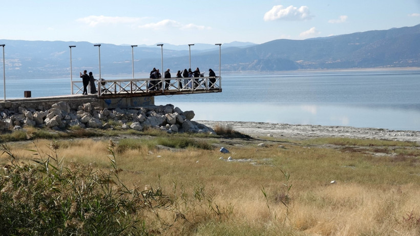 Burdur Gölü 55 yılda 21 metre kayboldu - Resim : 3