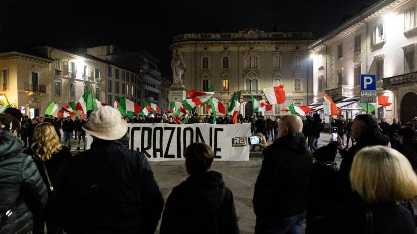 İtalya’da aşırı sağcılar sokaklara indi - Resim: 5