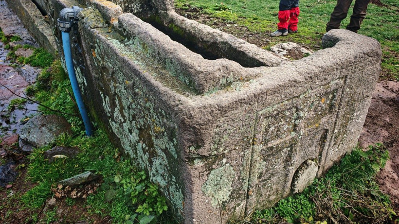 Tarihi eseri yalak yaptılar - Resim: 2