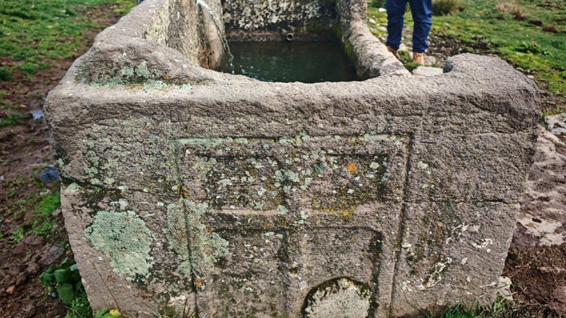 Tarihi eseri yalak yaptılar - Resim: 4