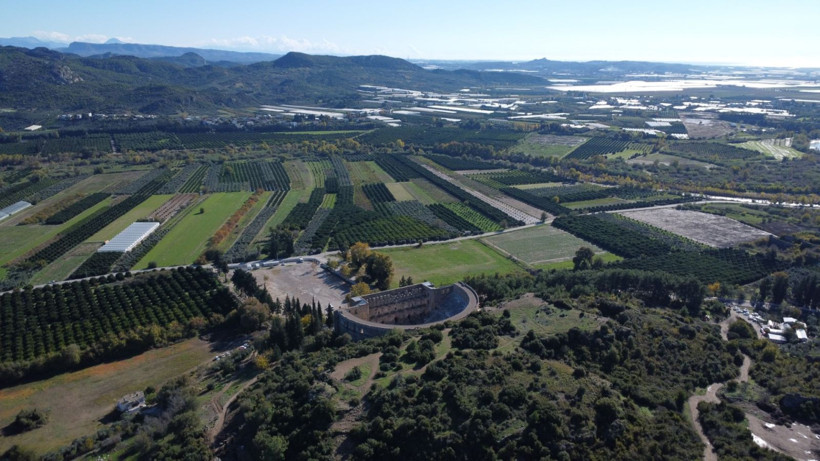 Antalya’nın antik tiyatroları: Gladyatör arenalarından turizmin gözdesine - Resim: 2