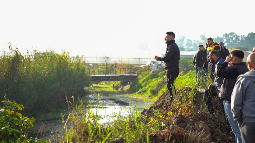 Eşiyle tartışan kadın evden çıktı, kanala uçup can verdi - Resim : 3