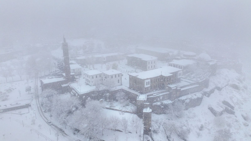 Kar yağdı, bin yıllık tarih beyaza büründü - Resim: 9