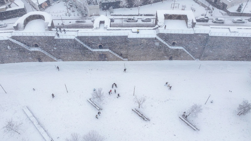 Kar yağdı, bin yıllık tarih beyaza büründü - Resim: 10