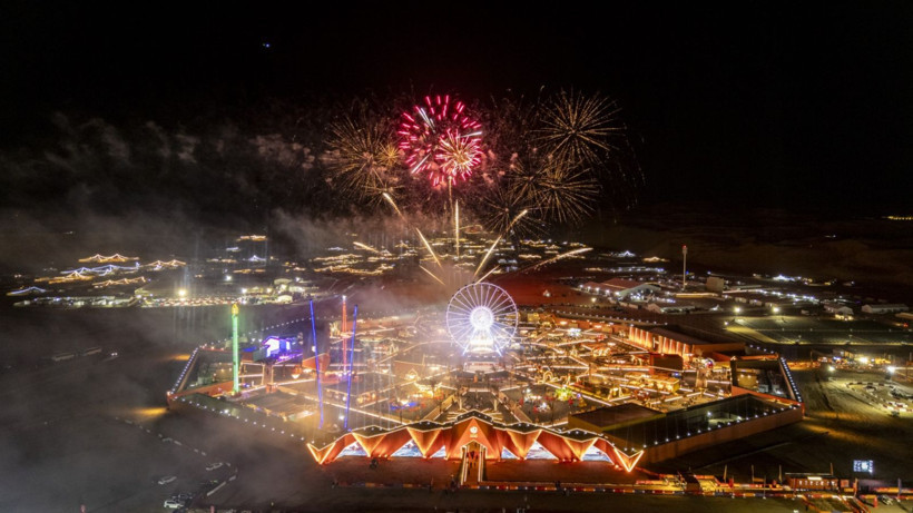 Dünya yeni yıla böyle girdi - Resim: 23