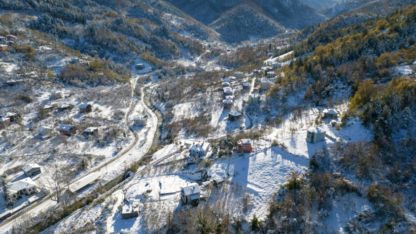 Mavi ve beyaz tek karede - Resim: 6