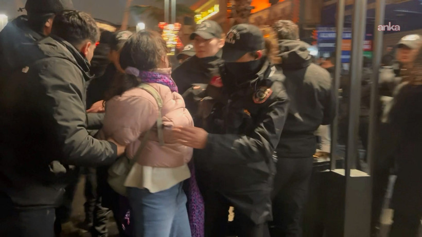 DEM Partililere polis müdahalesi: Gözaltılar var - Resim : 2