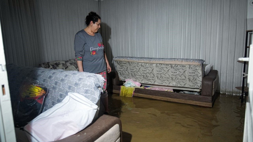 İzmir’de sağanak: Hayat felç oldu - Resim: 50