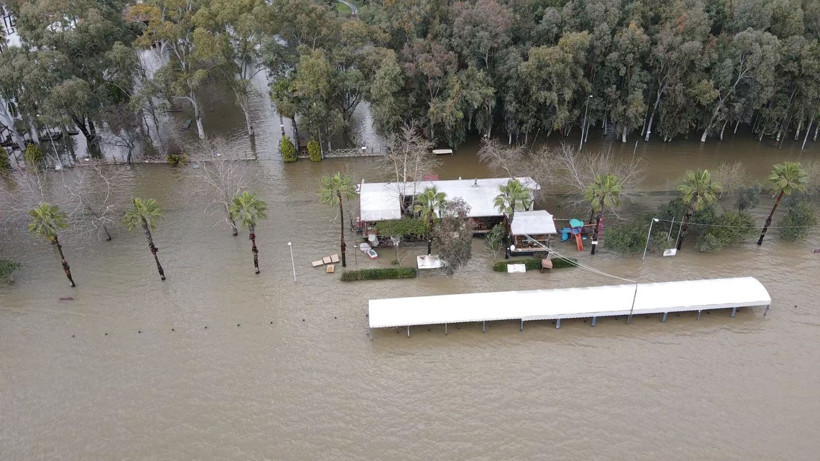 Tsunami gibi: Bir ilçe su altında kaldı - Resim: 30