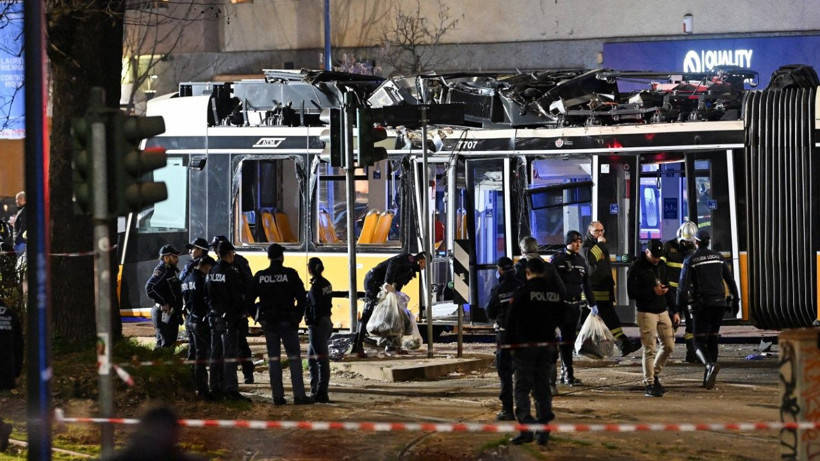 Tramvay raydan çıktı: Ölü ve yaralılar var - Resim: 5