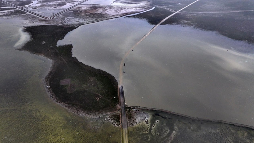 Tuzla Palas Gölü yağışlarla 41 yıl önceki havzasına yeniden kavuştu - Resim: 11
