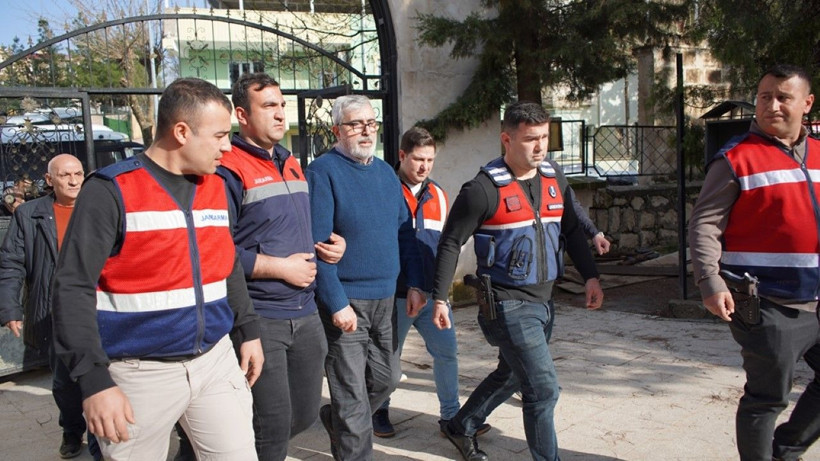 Fadıl Akgündüz, annesinin cenazesine katıldı - Resim: 3