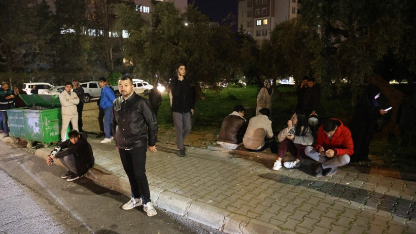 Saldırının yaşandığı okulda izler siliniyor - Resim: 3