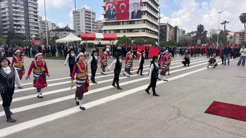 Türkiye 23 Nisan’ı kutluyor - Resim: 16