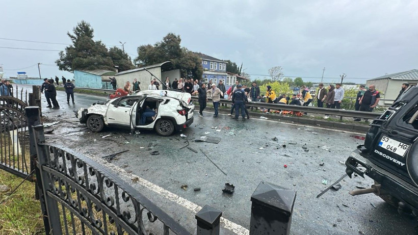 Cadde savaş alanına döndü: Ölü ve yaralılar var - Resim: 1
