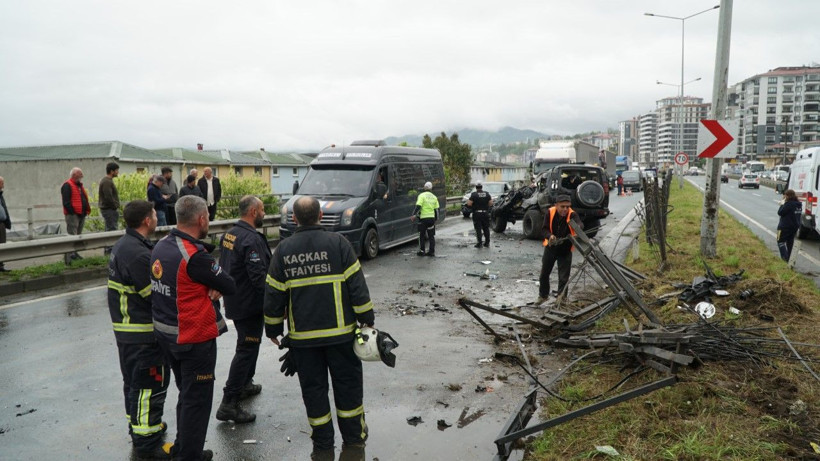 Cadde savaş alanına döndü: Ölü ve yaralılar var - Resim: 4