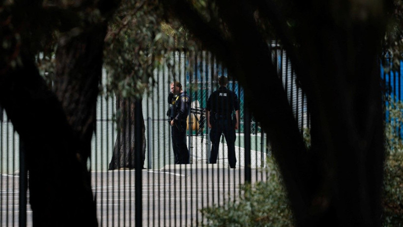 Camiye silahlı saldırı: Ölü ve yaralılar var - Resim: 3