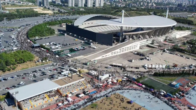 Kanye West konseri öncesi stadyum çevresinde yoğunluk - Resim: 1