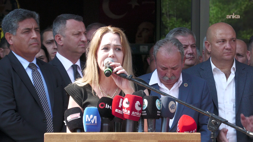 Ferdi Zeyrek vefatının birinci yılında Manisa'da anıldı - Resim : 1