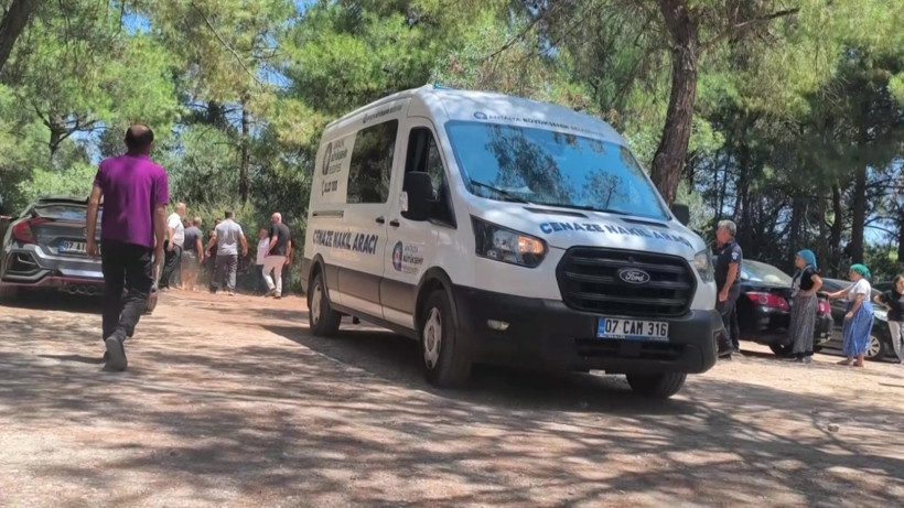 Antalya’da ormanlık alanda acı olay: 47 yaşındaki adam ölü bulundu - Resim : 1