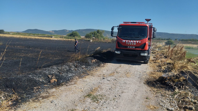 Balıkesir'de korkutan yangın - Resim : 2