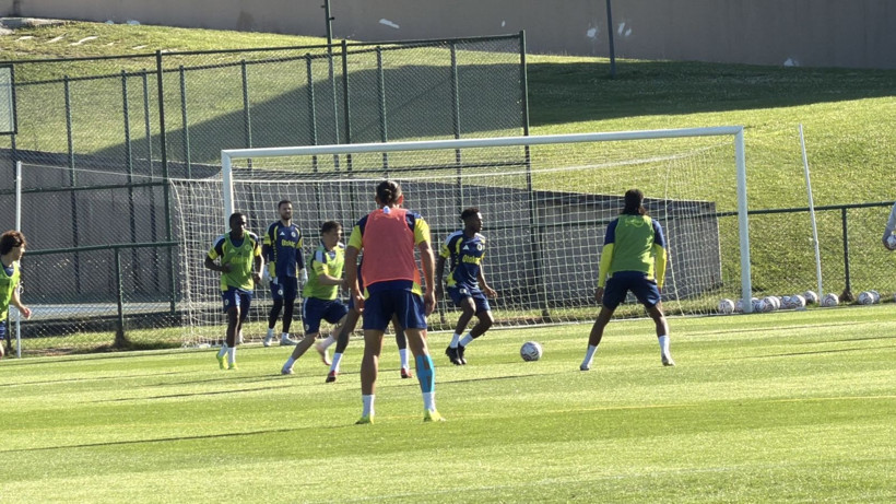 Fenerbahçe 20 bin taraftarıyla çalıştı: Yıldız isim sakatlandı - Resim: 4