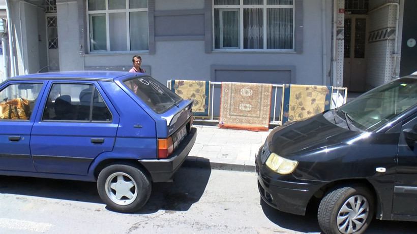 2 yaşındaki çocuğun üzerine tavan çöktü, iki gün sonra evi su bastı - Resim : 2