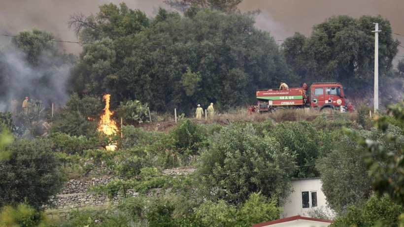 Turizm cennetinde yangın: Mahalle boşaltılıyor - Resim: 8