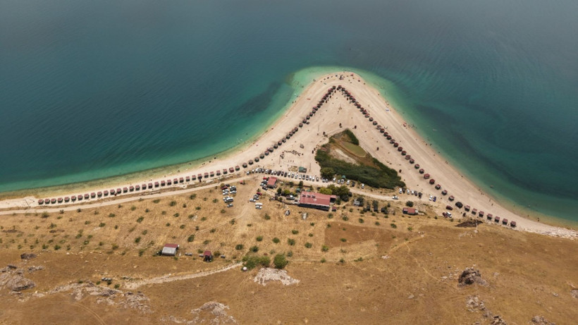 Maldivler değil Van Gölü - Resim: 2