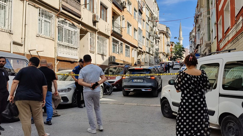 Eşini ve kızını öldürüp intihar etti - Resim : 1