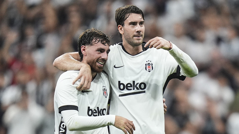 Dusan Vlahovic, Beşiktaş'taki ilk golünü hat-trick'e çevirdi - Resim : 1