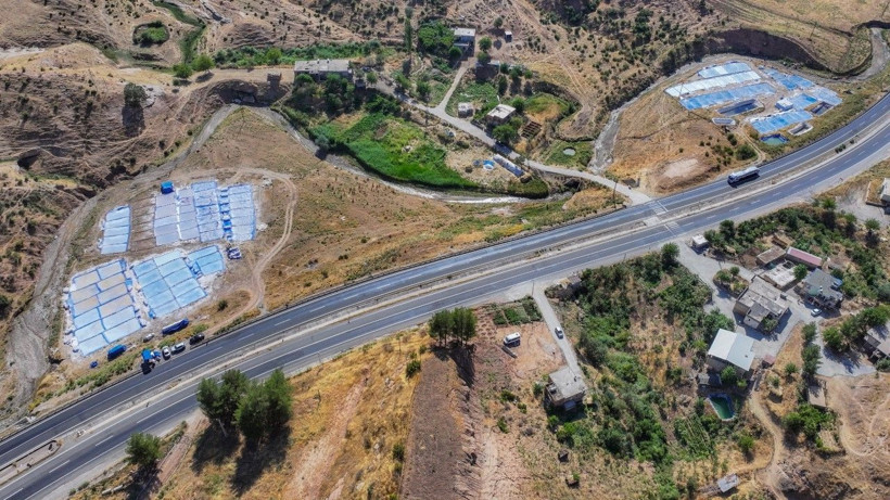 40 derecede mesai: Sıcaklık arttıkça yüzleri gülüyor - Resim: 9