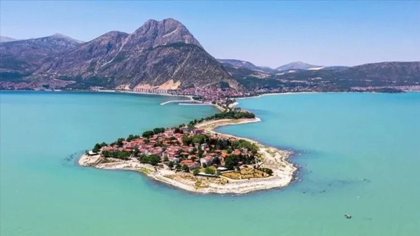 Türkiye'nin en sıra dışı 10 gölü - Resim: 6