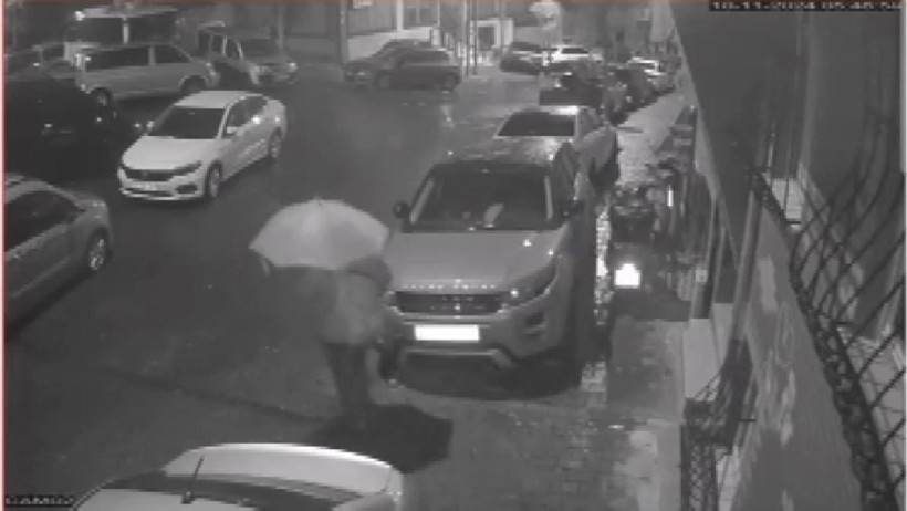 Mahalleliyi canından bezdirdi: 10 aracı bilerek çizdi! - Resim : 2