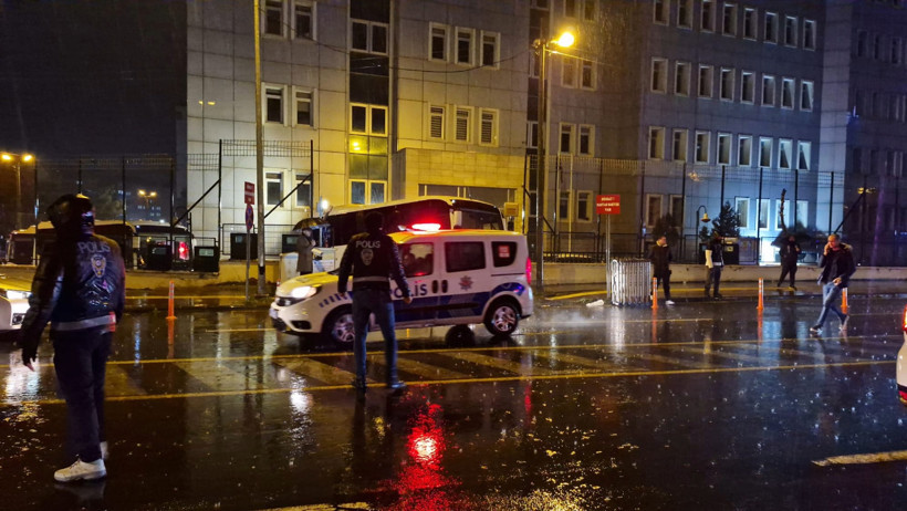 Narin’in ağabeyi Enes Güran ile Nevzat Bahtiyar arasında gerginlik - Resim : 4