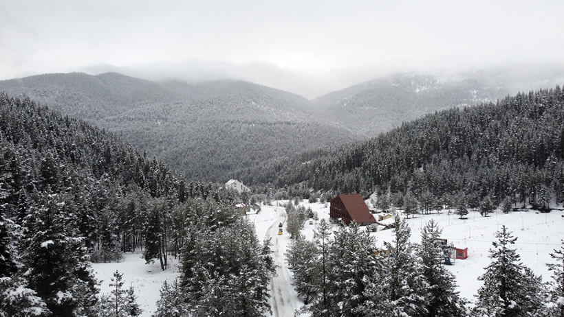 Karla kaplanan Ilgaz Dağı’ndan muhteşem manzara - Resim : 1