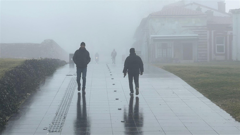 Edirne sis altında: Göz gözü görmüyor! - Resim : 1