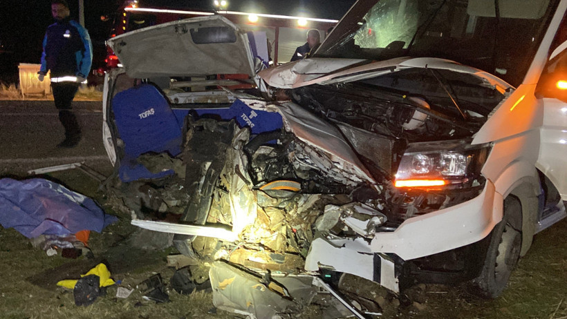 Feci kaza baba-kızı hayattan kopardı - Resim : 1