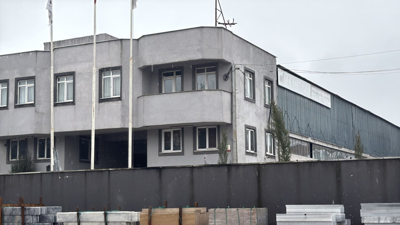 7 metre yüksekteydi: Vinçten düşen işçi öldü - Resim : 1