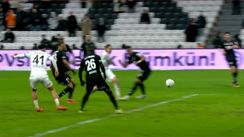 VAR kaydı açıklandı: Beşiktaş-Bodrum FK maçındaki tartışmalı karar - Resim : 1