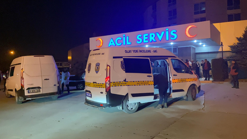 Otomobildeki kavga kanlı bitti - Resim : 1