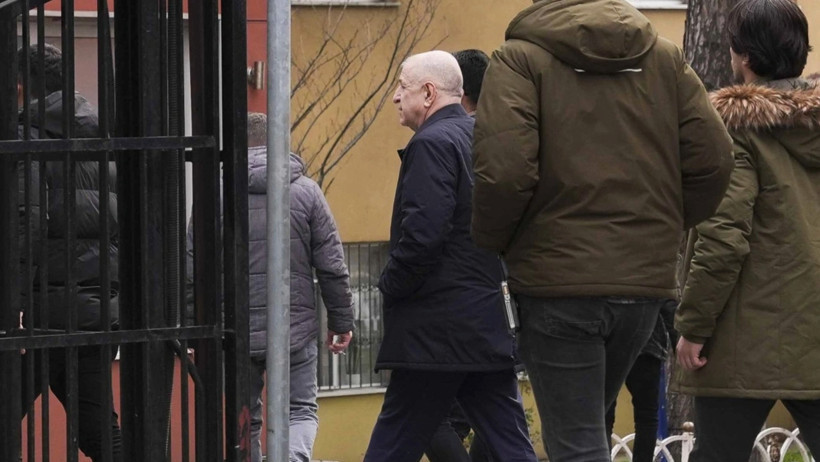 Muhalefet tek ses oldu, Özel ve Dervişoğlu kucaklaştı: 'Oyunu görüyoruz' - Resim : 1