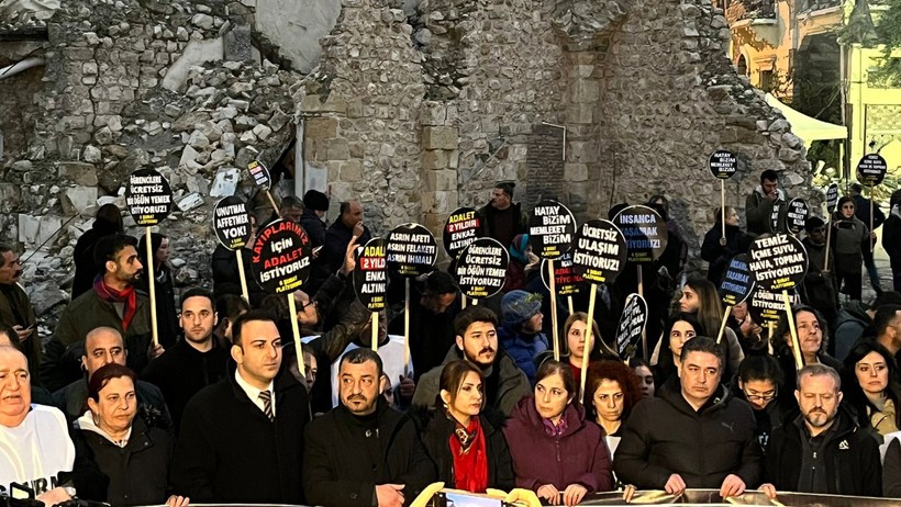 Hatay, deprem kayıpları için yürüdü - Resim : 3